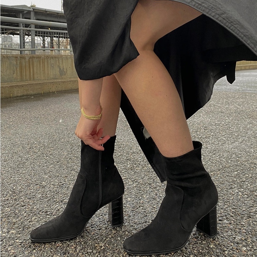 NWOT Dolce Vita Petya Booties